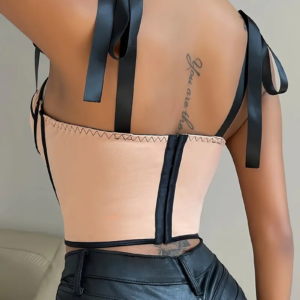Crop tops Nura Collection Crop top modern për femra Crop tops trendy verore Crop tops stil dhe rehati Crop tops outfit casual